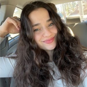 Meet your Posher, Lizzie